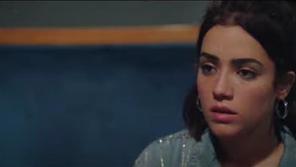 الفنانة آية سليم