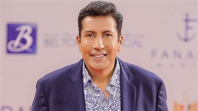 مسرحية ومسلسل.. هاني رمزي يكشف عن تفاصيل أعماله الجديدة