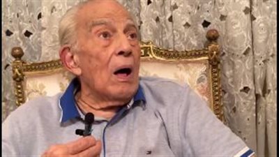 الرئة ضعيفة.. رشوان توفيق يكشف لـ القاهرة 24 تفاصيل وعكته الصحية