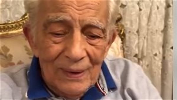 الفنان رشوان توفيق