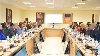 رفع الحد الأدنى للأجور للعاملين بالقطاع الخاص إلى 3500 جنيه.. بدءًا من يناير المقبل