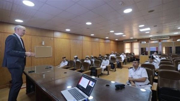 الدورة التدريبية