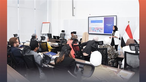 دورة تدريبية تحت