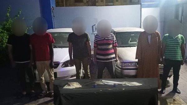 المتهمين والمضبوطات