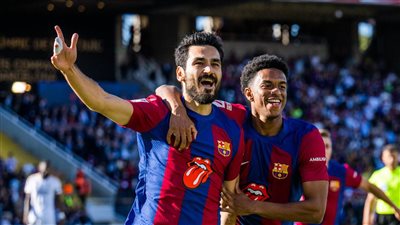 موقف جوندوجان من الرحيل عن برشلونة والعودة إلى مانشستر سيتي