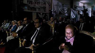 فريد زهران يعقد مؤتمرا لطرح ملامح برنامجه الانتخابي.. وانقطاع الكهرباء يعيق الفعالية