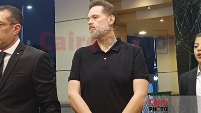 بحضور أشرف زكي.. محمد محمود عبد العزيز يتلقى عزاء خاله بمسجد الشرطة | بث مباشر