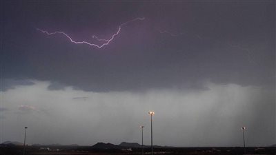 بسبب الأمطار.. تعليق الدراسة في مدارس المدينة المنورة غدًا