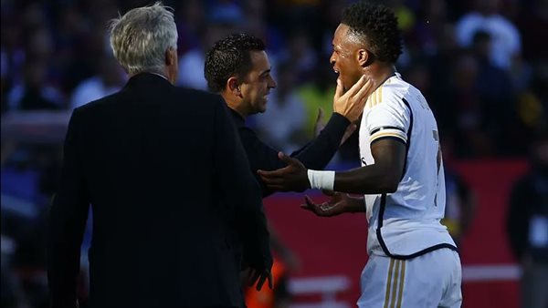 فينسيوس جونيور وتشافي