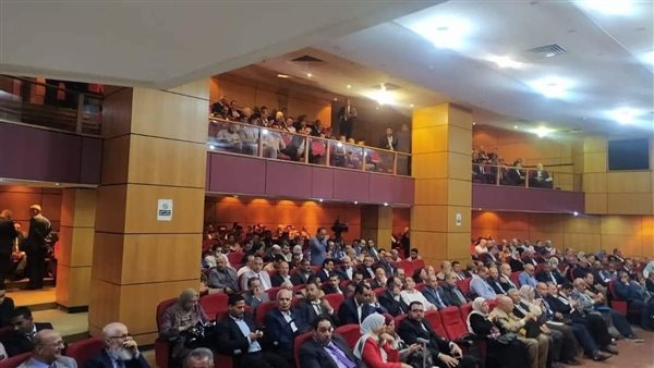 اجتماع أعضاء نقابة