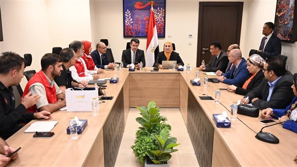 وزيرة التضامن والهلال