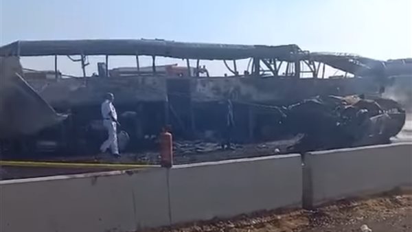 تفحم أتوبيس مدرسة