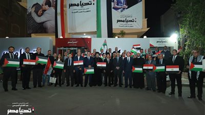 هاني العتال وعدد من الشخصيات السياسية والحزبية يلتقون السفير الفلسطيني بمقر حملة السيسي 