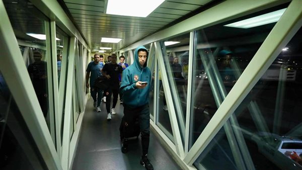 مغادرة بعثة فريق