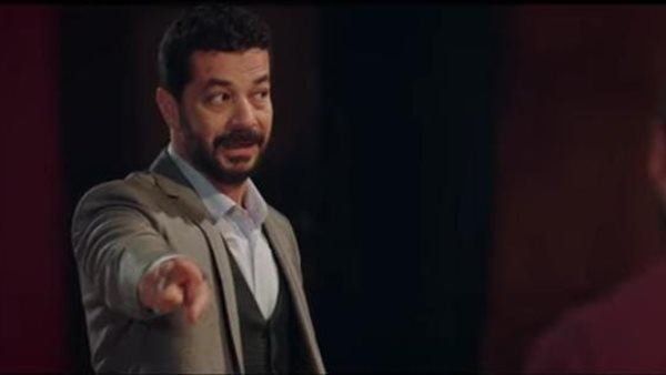 الفنان شريف سلامة