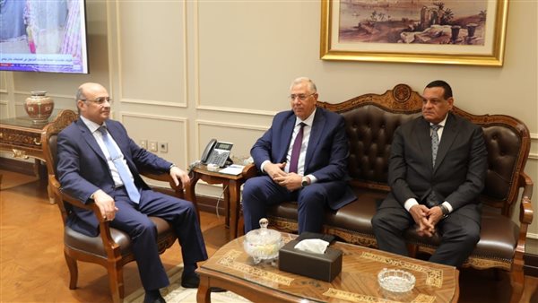 وزراء العدل والتنمية