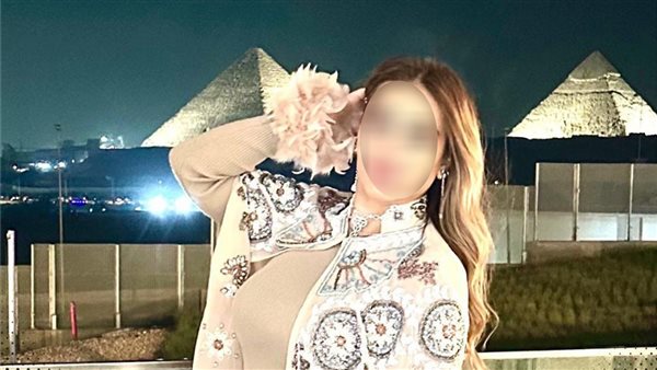 الشاعرة المتهمة