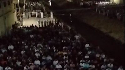 بـ جنازة مهيبة.. أهالي أبو المطامير يشيعون جثمان محمد صقر أحد ضحايا حادث الطريق الصحراوي | بث مباشر