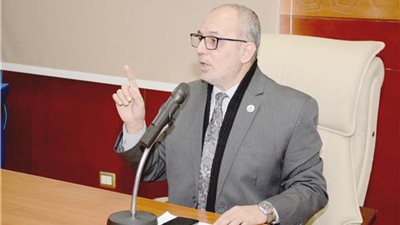 أستاذ حديث بالأزهر: تعليم الأبناء التكافل يجعلهم سعداء في حياتهم