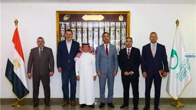 رئيس البريد يستقبل وفدًا من شركة ناقل إكسبرس السعودية لبحث أوجه التعاون المشترك