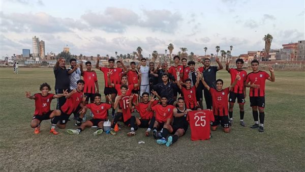 فريق ناشئي نادي دكرنس