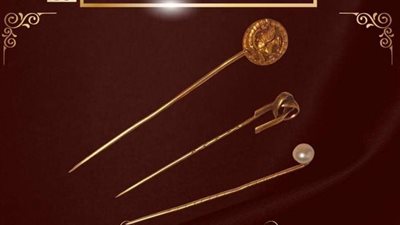 متحف قصر المنيل يعلن عرض 3 دبابيس من الذهب الخالص