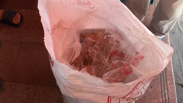 جانب من الأغذية المضبوطة