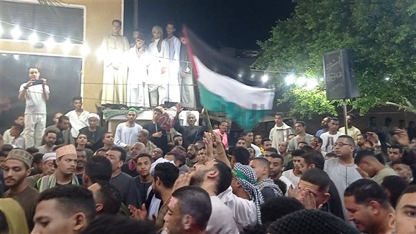 احتفالات أهالي دشنا