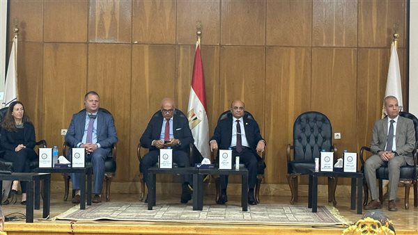 جانب من افتتاح المؤتمر