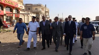 كفر الشيخ تشدد على تطبيق الغلق والغرامة لمن يهدر مياه الشرب في رش الشوارع أو غسيل السيارات