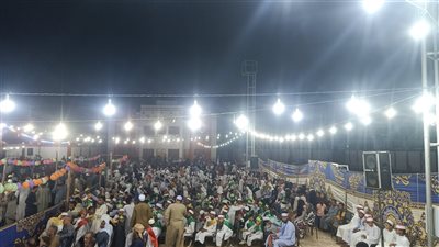 مفيش بيت مفيهوش حافظ للقرآن… احتفالية لتكريم 1000 طالب وطالبة يحفظون كتاب الله بنجع المويسات بأسوان