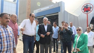 محافظ الجيزة يوجه بإنشاء موقف سيارات بشارع البوهي ومطابت صناعية للحد من السرعة الزائدة