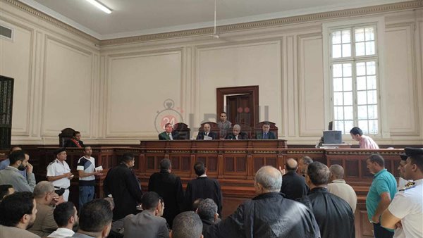 محاكمة الضابط المتهم