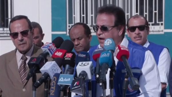 وزير الصحة الدكتور