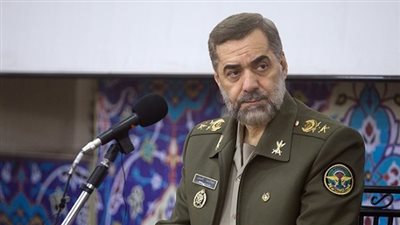 وزير الدفاع الإيراني لـ الولايات المتحدة: أوقفوا الحرب فورا وإلا ستتعرضون لضربة قوية