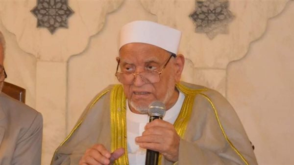 الدكتور أحمد عمر