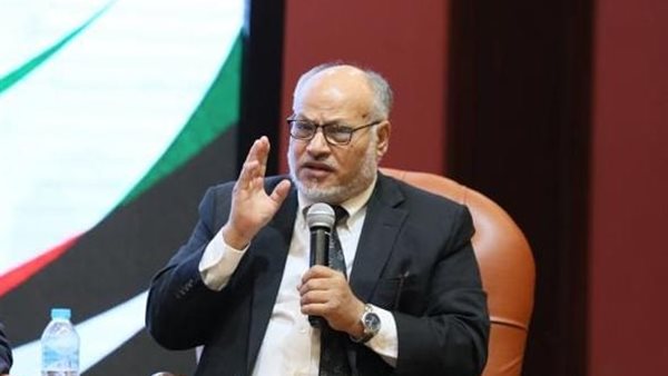  الدكتور إبراهيم