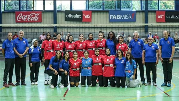 الأهلي يفوز على أصحاب