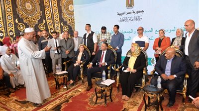 محافظ الدقهلية: الرئيس أعاد بحيرة المنزلة لسابق عهدها حفاظًا على الثروة السمكية 