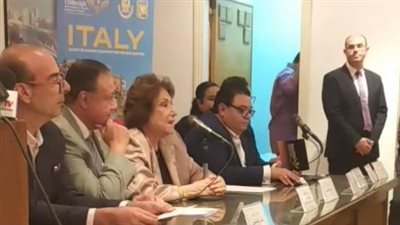 سميحة أيوب عن مهرجان شرم الشيخ للمسرح الشبابي: مش للفساتين والمكياج.. ولا يمكن إلغاؤه| بث مباشر 