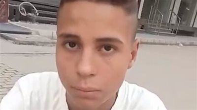 قصة كفاح طالب يبيع سبح بالفيوم: بشتغل بعد المدرسة عشان أساعد والدي.. ونفسي أبقى مهندس | بث مباشر