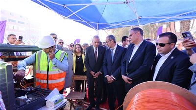 وزير الاتصالات: محو الأمية الرقمية لأكثر من 4600 مواطن بقرى حياة كريمة بالقليوبية