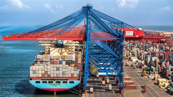 ميناء شرق بورسعيد