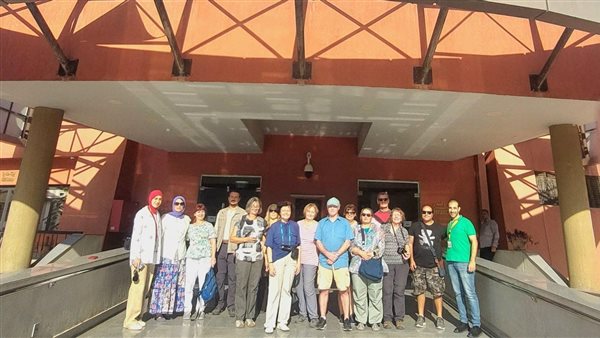 وفد مجري يتفقد متحف