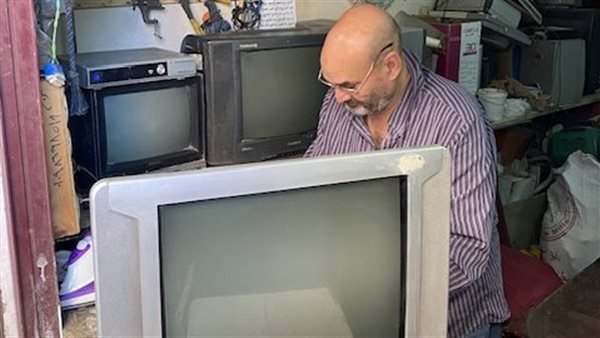 أقدم صنايعي لتصليح