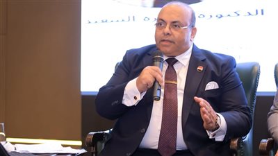 شركات تبدي رغبتها في الطرح بالبورصة.. وطلعت مصطفى مثال ناجح للشركات العائلية