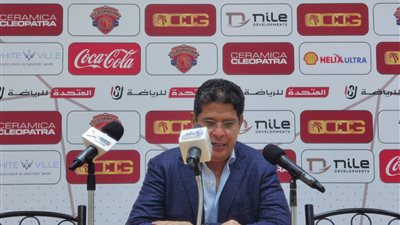 أيمن الرمادي: سيراميكا كليوباترا كان أفضل أمام الأهلي.. ورحيلي عن سيراميكا مستبعد