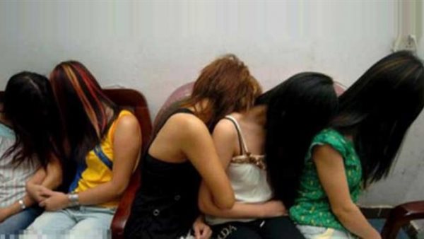 القبض على شبكة دعارة