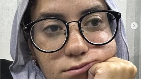 ابنة هبة قطب 