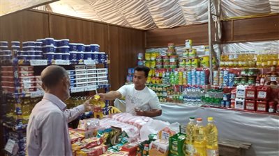 إقبال كبير على مبادرة خفض الأسعار بالدقهلية.. والتخفيضات تصل إلى 25%